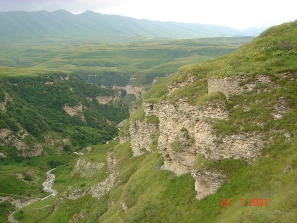 Ущелье
Пейзажи в Чеченской Республике
Ключевые слова: чечения,горы,пейзажи