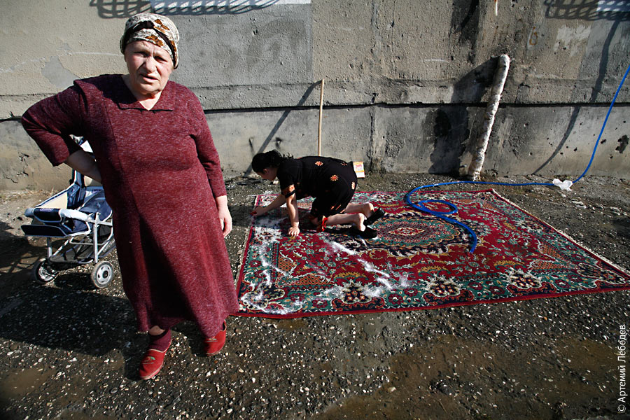 Г. Грозный. Чистка ковра
Чистка ковра, уборка в доме
Ключевые слова: грозный,ковёр