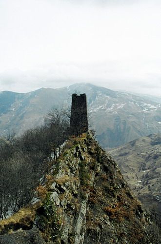 Старая башня. Чеченская Республика
Башня на вершие
Ключевые слова: башня,чечения