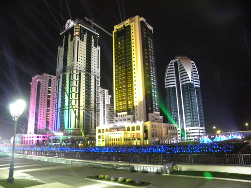 Grozny City. Город Грозный
Grozny City - ночная подстветка
Ключевые слова: город,грозный