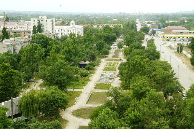 Парк в городе Грозном.
Улицы города Грозный
Ключевые слова: улица,грозный,город